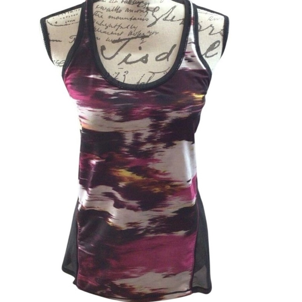 SALE Women's Lululemon Multicolor Mesh Back Racerback‎ Tank
